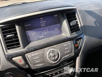 2019 Nissan Pathfinder SV - zdjęcie 13 z 16 - miniatura