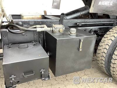 2009 International 7000 7400 Conventional Medium - zdjęcie 16 z 38 - miniatura