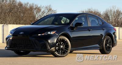 2026 Toyota Camry SE - zdjęcie 1 z 21 - miniatura