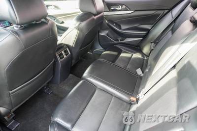 2017 Nissan Maxima SV - zdjęcie 18 z 39 - miniatura