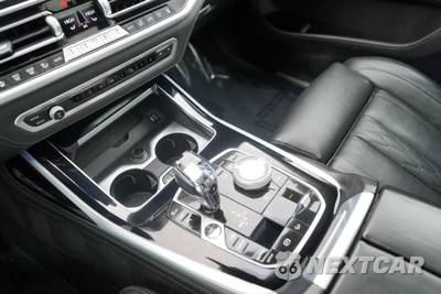 2022 BMW X7 Sports Activity Vehicle ALPINA XB7 - zdjęcie 39 z 50 - miniatura