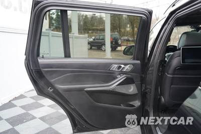 2022 BMW X7 Sports Activity Vehicle ALPINA XB7 - zdjęcie 41 z 50 - miniatura