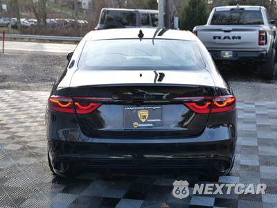 2024 Jaguar XF R-Dynamic SE - zdjęcie 6 z 50 - miniatura