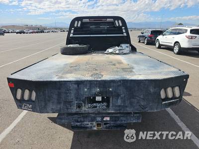2024 Chevrolet Silverado 3500HD Cab Chassis LT Crew Cab 1LT DRW - zdjęcie 5 z 23 - miniatura