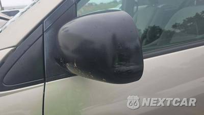2008 Toyota Sienna LE Minivan 7-Passenger 119.3" WB - zdjęcie 9 z 13 - miniatura