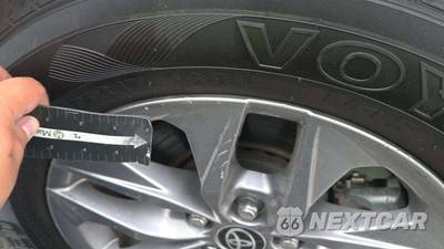 2021 Toyota Sienna XLE 8-Passenger 120.5" WB - zdjęcie 6 z 14 - miniatura
