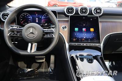 2025 Mercedes-Benz GLC 300 4MATIC - zdjęcie 20 z 43 - miniatura