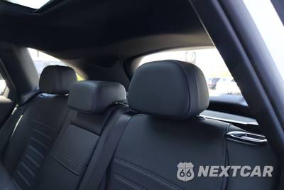 2025 Mercedes-Benz GLC 300 - zdjęcie 18 z 43 - miniatura