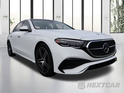 2025 Mercedes-Benz E 350 4MATIC Sedan - zdjęcie 7 z 42 - miniatura
