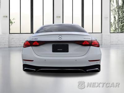 2025 Mercedes-Benz E 350 4MATIC Sedan - zdjęcie 4 z 42 - miniatura