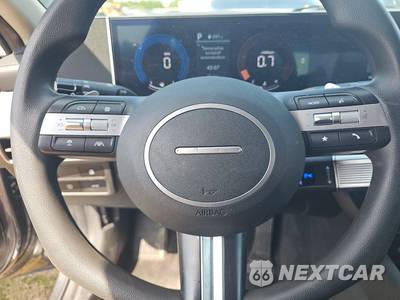2025 Hyundai Sonata SEL - zdjęcie 10 z 17 - miniatura