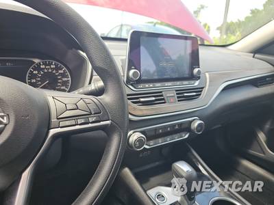 2024 Nissan Altima SV - zdjęcie 11 z 17 - miniatura