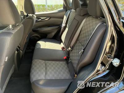 2018 Nissan Rogue Sport SV - zdjęcie 14 z 27 - miniatura