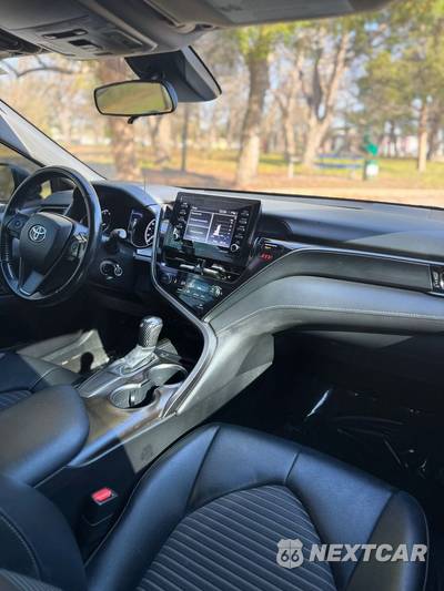 2021 Toyota Camry SE - zdjęcie 9 z 17 - miniatura