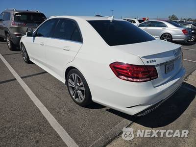 2015 Mercedes-Benz E 350 Sedan - zdjęcie 6 z 30 - miniatura