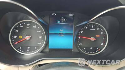 2021 Mercedes-Benz GLC 300 - zdjęcie 19 z 36 - miniatura