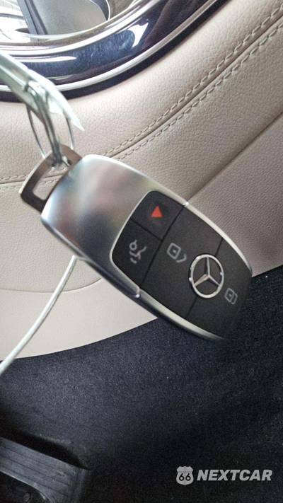 2021 Mercedes-Benz GLC 300 - zdjęcie 20 z 36 - miniatura