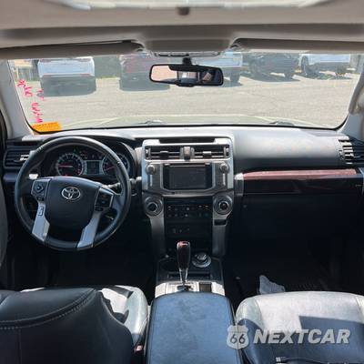 2017 Toyota 4Runner Limited - zdjęcie 11 z 19 - miniatura