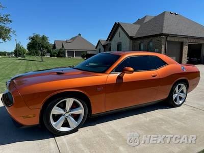 2011 Dodge Challenger SRT8 - zdjęcie 1 z 19 - miniatura