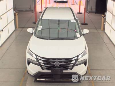 2025 Nissan Rogue SV - zdjęcie 2 z 18 - miniatura