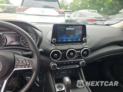 2025 Nissan Sentra SV - zdjęcie 11 z 18 - miniatura