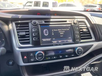2017 Toyota Highlander XLE - zdjęcie 23 z 25 - miniatura