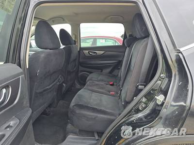 2016 Nissan Rogue SV - zdjęcie 13 z 28 - miniatura
