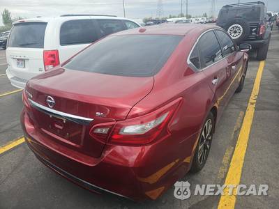 2018 Nissan Altima 2.5 SL - zdjęcie 4 z 47 - miniatura