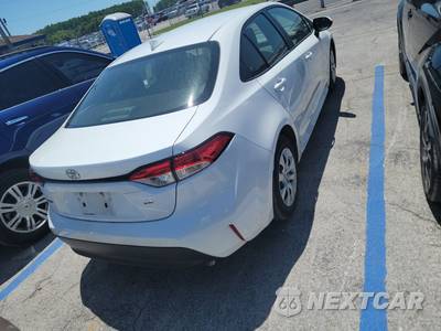 2023 Toyota Corolla LE Sedan - zdjęcie 4 z 9 - miniatura