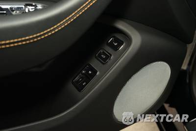 2026 Bentley Flying Spur Azure - zdjęcie 29 z 38 - miniatura