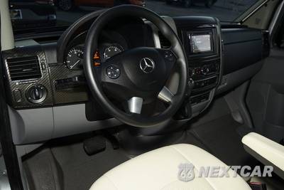 2015 Mercedes-Benz Sprinter 3500 Cab Chassis DRW - zdjęcie 10 z 47 - miniatura