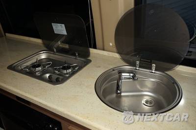 2015 Mercedes-Benz Sprinter 3500 Cab Chassis DRW - zdjęcie 28 z 47 - miniatura