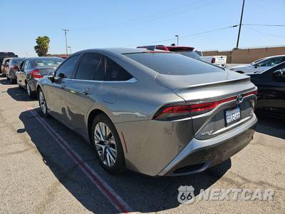 2023 Toyota Mirai XLE - zdjęcie 6 z 21 - miniatura