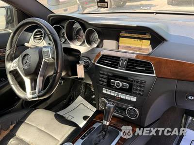 2012 Mercedes-Benz C 350 4MATIC Coupe - zdjęcie 9 z 19 - miniatura