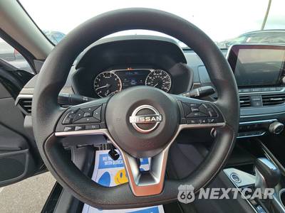 2024 Nissan Altima SV - zdjęcie 10 z 21 - miniatura