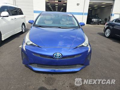 2017 Toyota Prius Four - zdjęcie 2 z 42 - miniatura