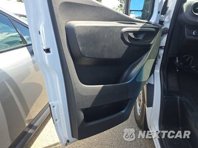 2022 Mercedes-Benz Sprinter 1500 Cargo Van Standard Roof 144.0" WB - zdjęcie 9 z 33 - miniatura