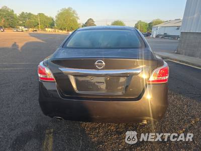 2014 Nissan Altima 2.5 S - zdjęcie 5 z 46 - miniatura