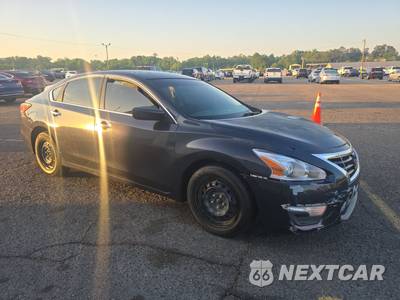 2014 Nissan Altima 2.5 S - zdjęcie 3 z 46 - miniatura