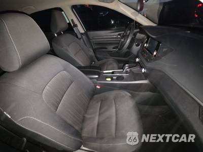 2024 Nissan Altima S - zdjęcie 8 z 21 - miniatura