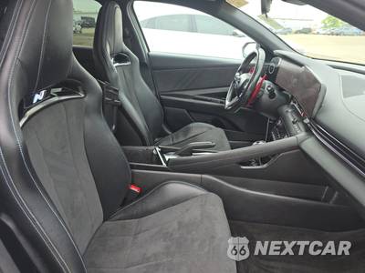2022 Hyundai Elantra N - zdjęcie 8 z 24 - miniatura