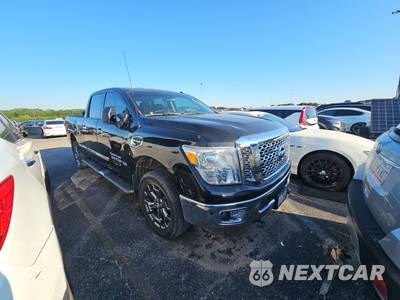 2017 Nissan TITAN XD SV Crew Cab Medium Bed - zdjęcie 3 z 28 - miniatura