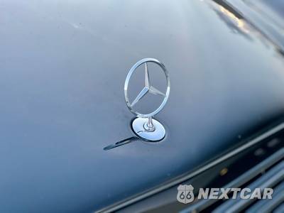 2005 Mercedes-Benz E 55 AMG Sedan - zdjęcie 10 z 21 - miniatura