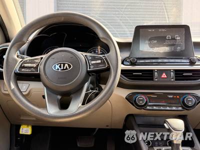 2019 Kia Forte LXS - zdjęcie 9 z 11 - miniatura