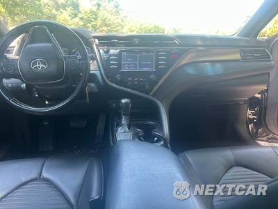 2019 Toyota Camry SE - zdjęcie 10 z 10 - miniatura