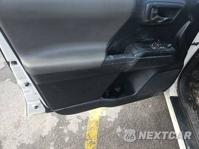 2019 Toyota Tacoma SR Extended Cab Long Bed w/Rear Doors - zdjęcie 9 z 30 - miniatura