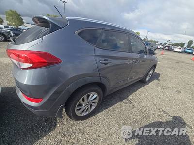 2016 Hyundai Tucson SE - zdjęcie 4 z 29 - miniatura