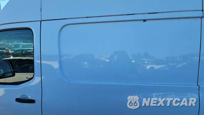 2019 Nissan NV2500 HD Cargo SV High Roof 146.1" WB - zdjęcie 47 z 50 - miniatura