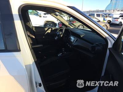 2020 Nissan Kicks S - zdjęcie 8 z 21 - miniatura