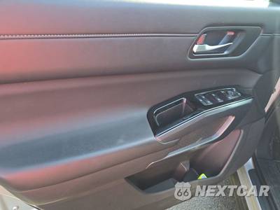 2023 Nissan Pathfinder SL - zdjęcie 9 z 20 - miniatura